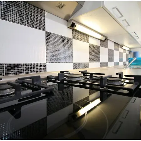 Mikelin * Primošten