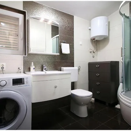 Διαμέρισμα Mikelin Primošten