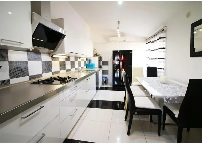 Apartament Mikelin *