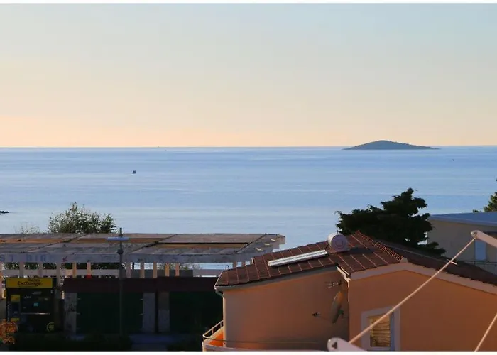 Mikelin Apartament Primošten