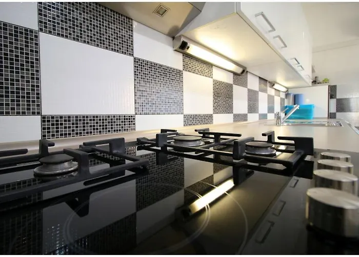 Mikelin * Primošten