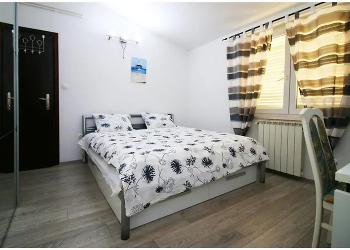 Mikelin Apartament *